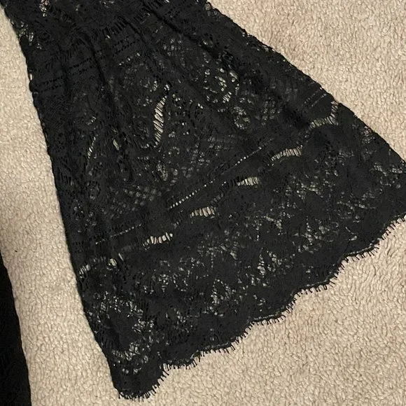 Trina Turk Lace Shift Dress - Picture 2 of 6